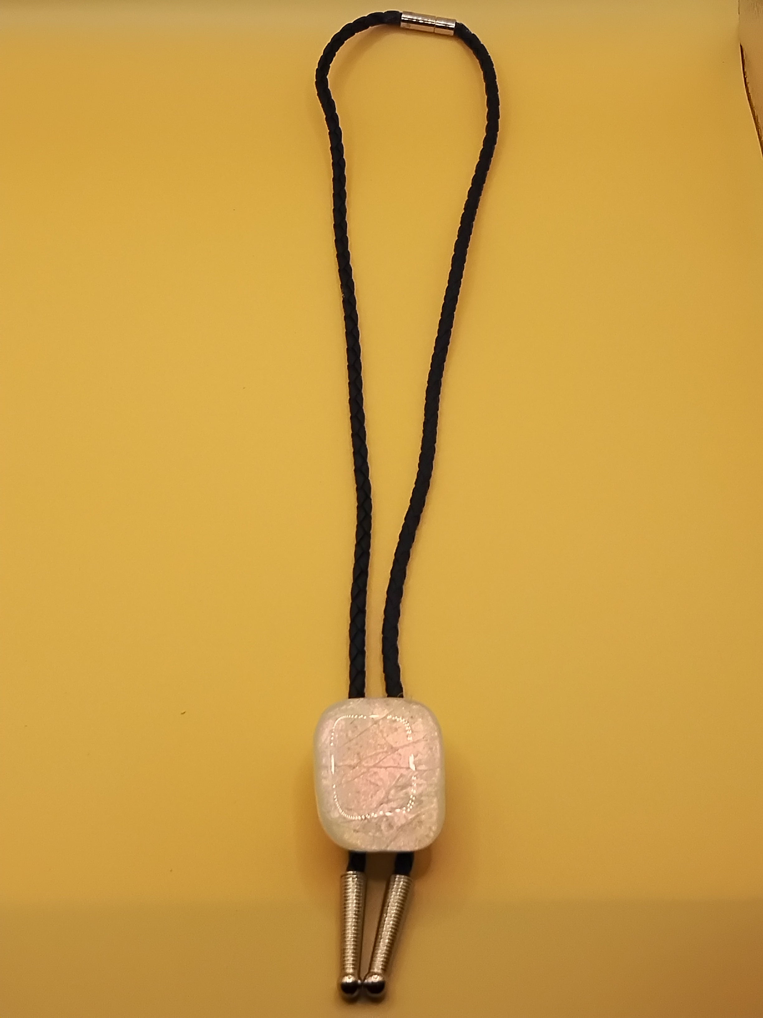 Pet Wearing Magnetic Bolo | Dichroic Black Faux Leather Bolo -  Neck Size Up (L)