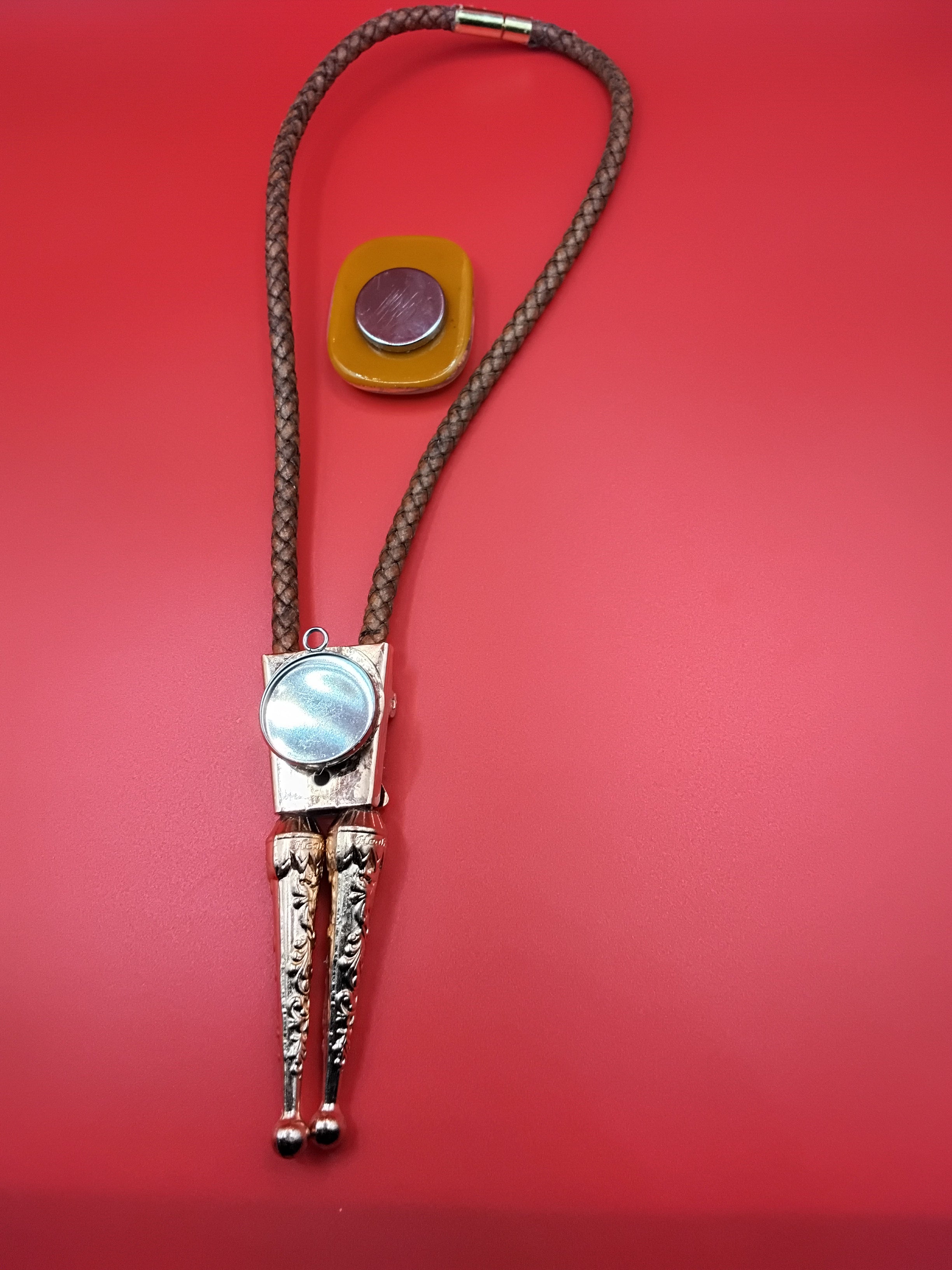 Magnetic Pet Bolo Dichroic for Dogs & Cats | Handmade Pet Accessory | Dichroic Tan Genuine Leather Bolo - Neck Size (M)